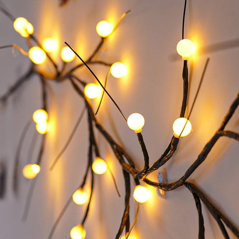 Willow Vine - Round LED Light